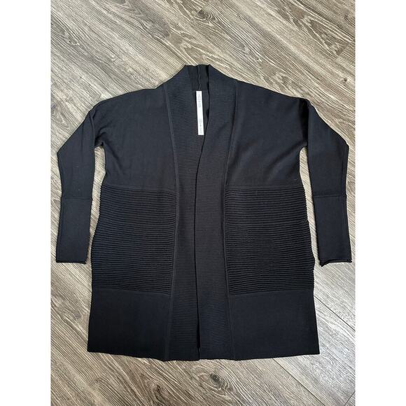 Lululemon Sit In Lotus Wrap II Black size 4 - Picture 1 of 7